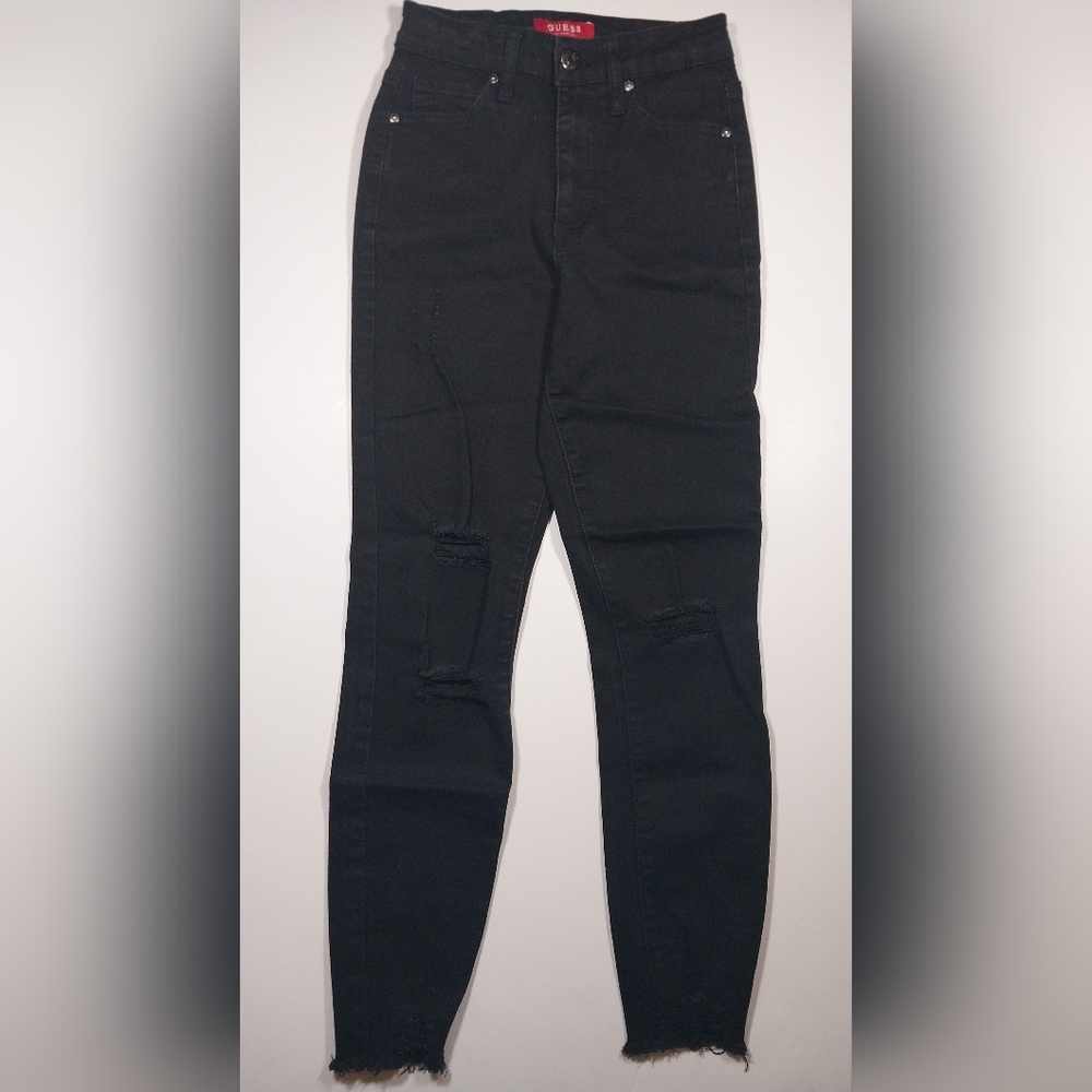 Guess women's jeans size 24.